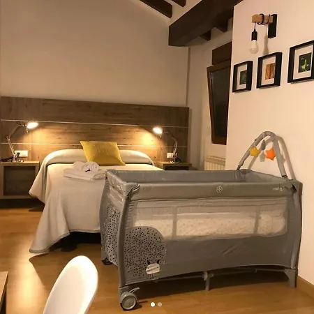 Casitas De Santillana Hébergement de vacances