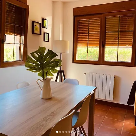 Дом отдыха Casitas De Santillana *