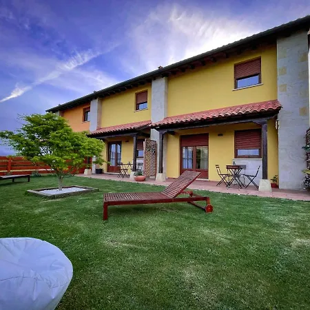 Casitas De Santillana *