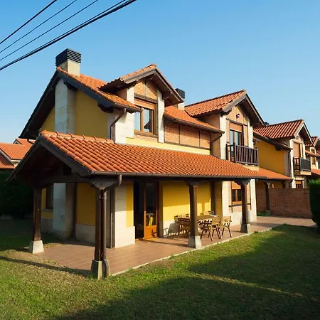 Casitas De Santillana * Santillana del Mar