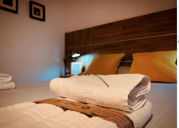 Casitas De Santillana * Santillana del Mar