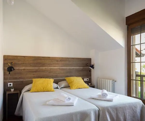 Casitas De Santillana Holiday home *