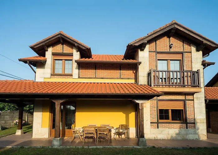 Casitas De Santillana *