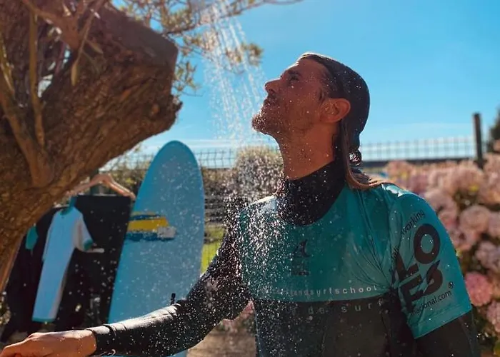 Casitas De Santillana *