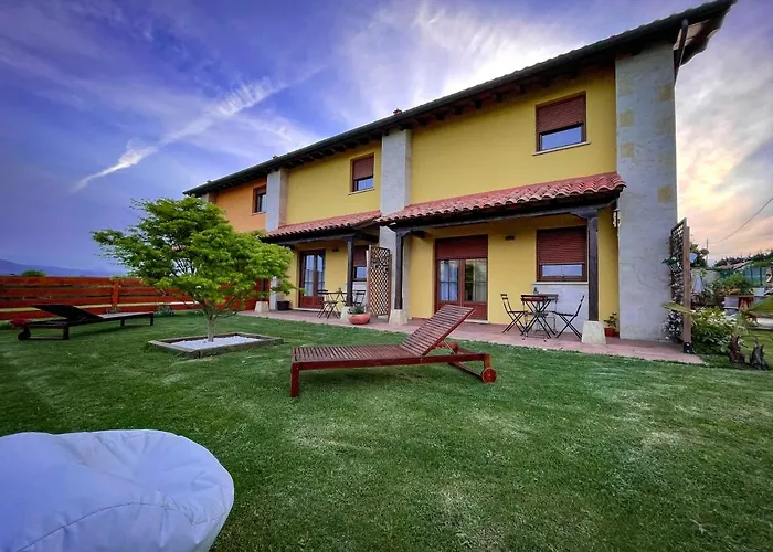 Casitas De Santillana *