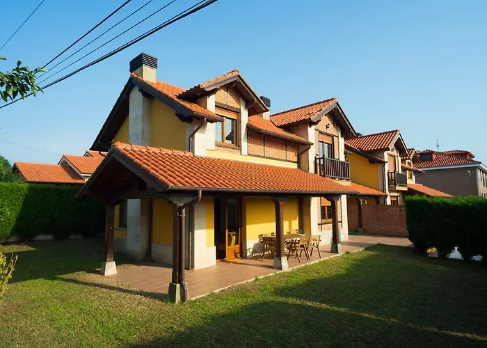 Casitas De Santillana * Santillana del Mar